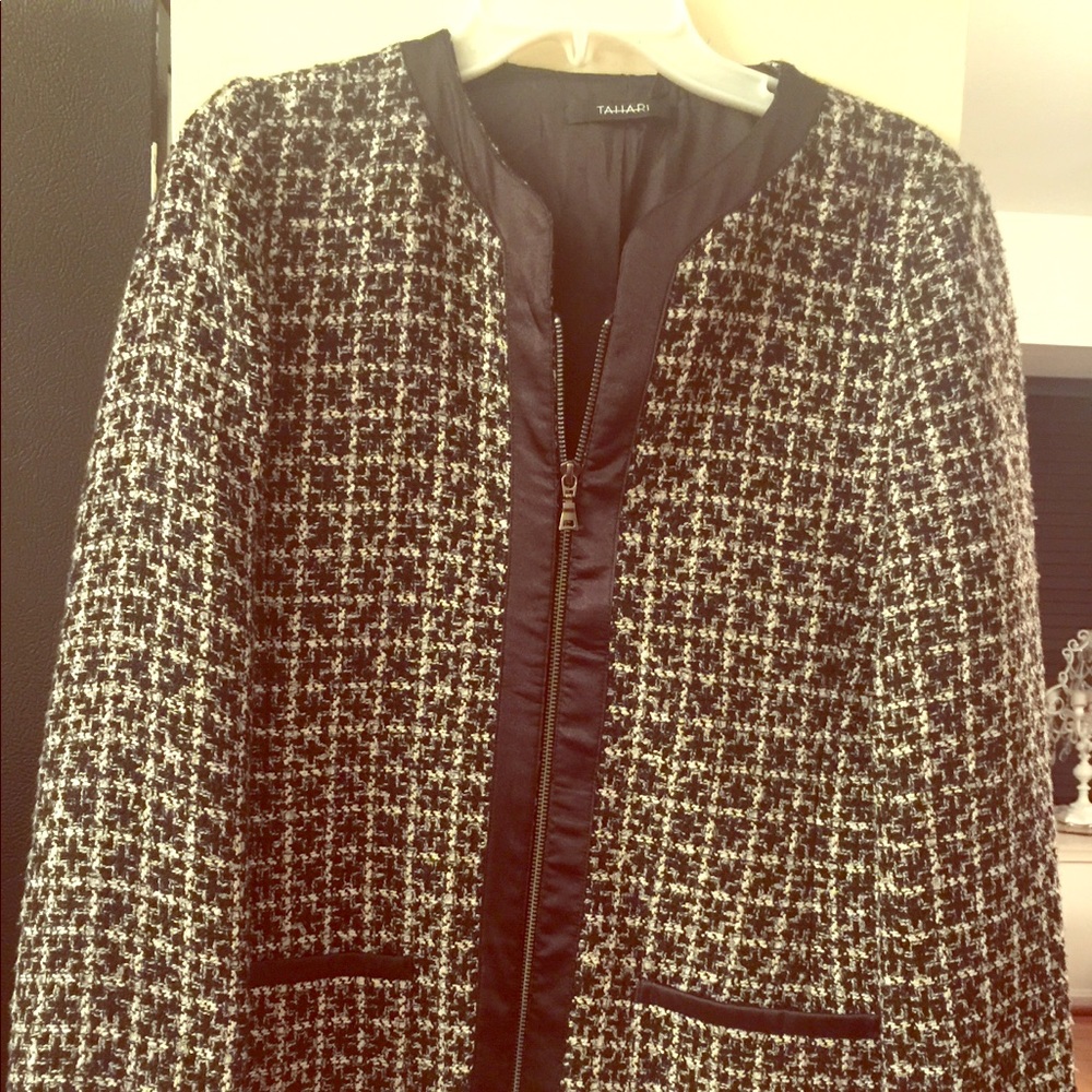 Tahari jacket front zipper trimmed in black silk